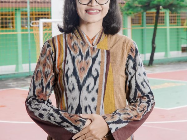 Rindang Charitas Sari, S.Pd.