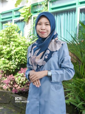 Tika Moreta, S.Pd.