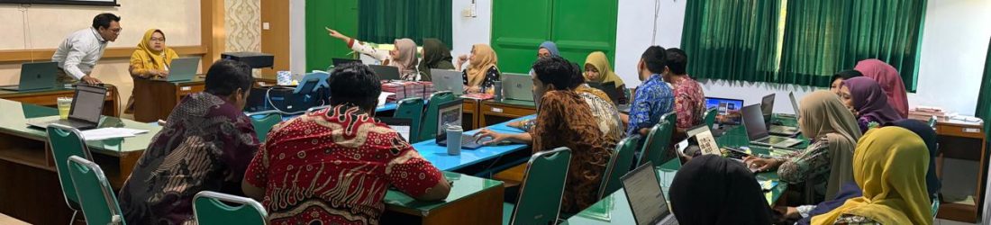 Pelatihan Digital Wab SMPN 3 Depok